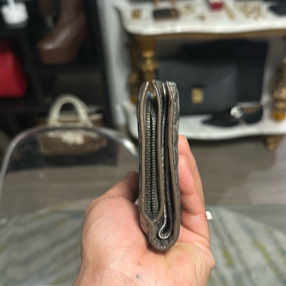 Bottega Venetta Intrecciato metallic chrome, leather, compact style wallet - Picture 4 of 6